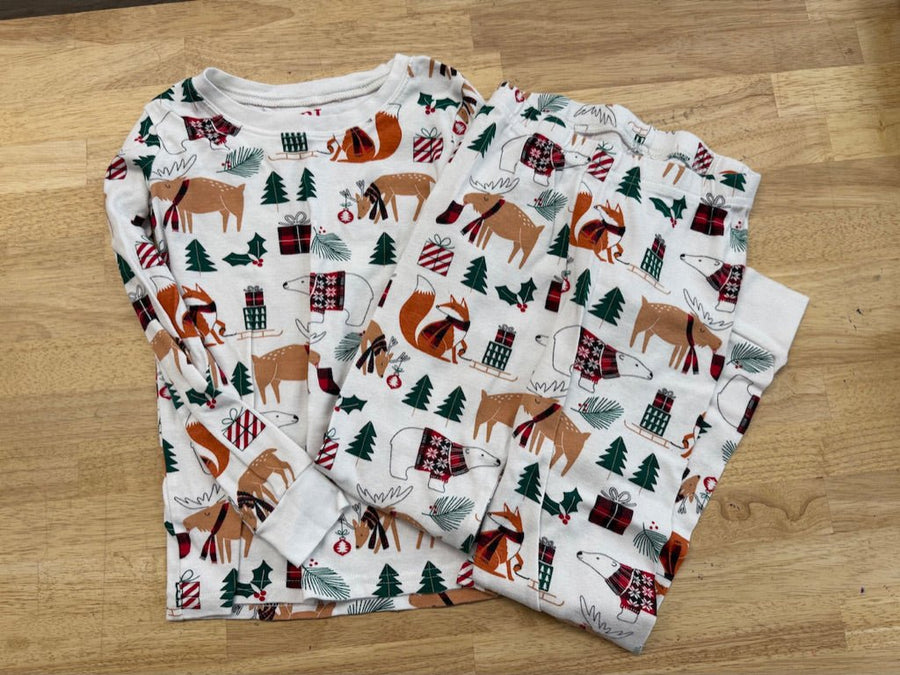 PJ Place Christmas PJ Set – 7 | White Fox & Deer Print | Holiday - Nest and Sprout - Consignment