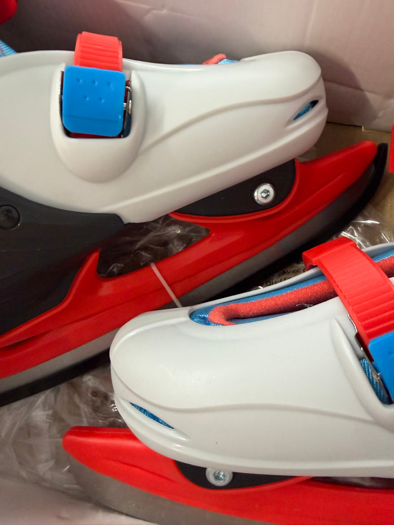 Marvel Spidey & Amazing Friends Adjustable Ice Skates – Y12–2 | New in Package