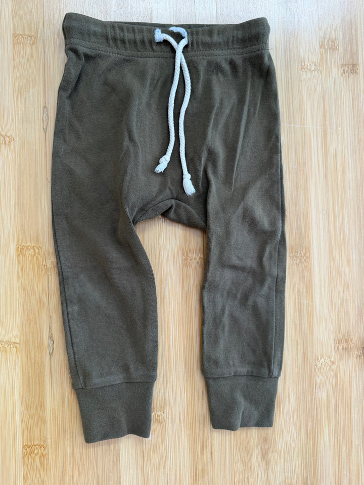 Mebie Baby Olive Harem Drawstring Pant – 12-18M | Excellent