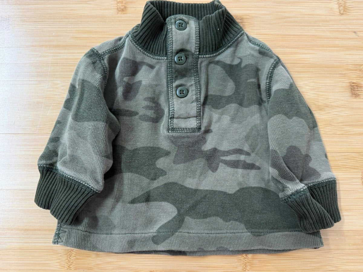 The Children's Place Button-Up Sweater – 6/9 Months | Camo | 100% Cotton - Nest and Sprout-Consignment