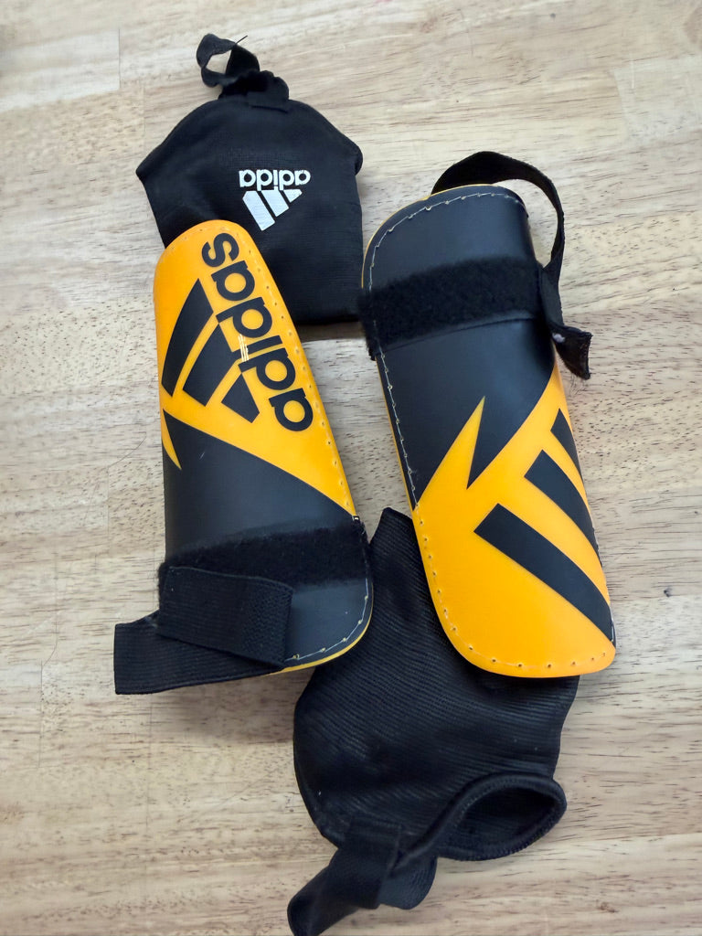Adidas Kids Soccer Shin Guards – Medium | Yellow