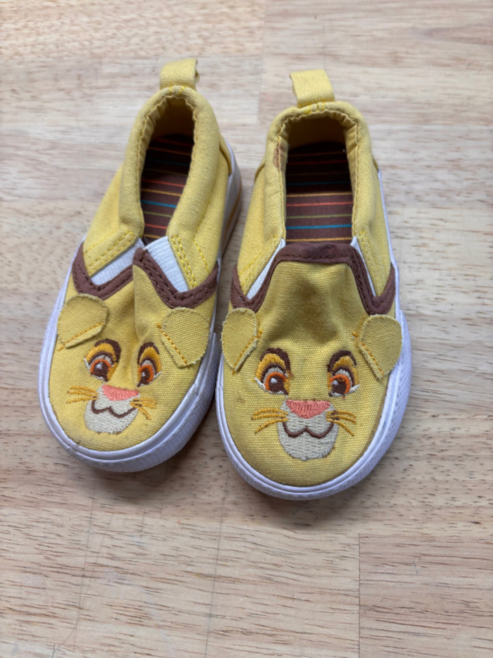 Lion Print Slip-On Sneakers – Size 5