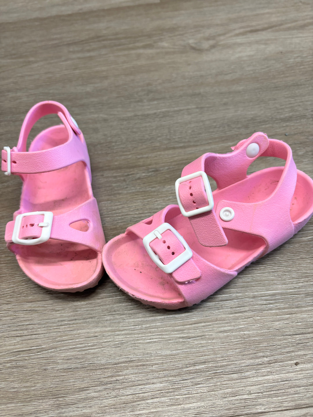 Kauai Pink Snap Sandals | Size 27