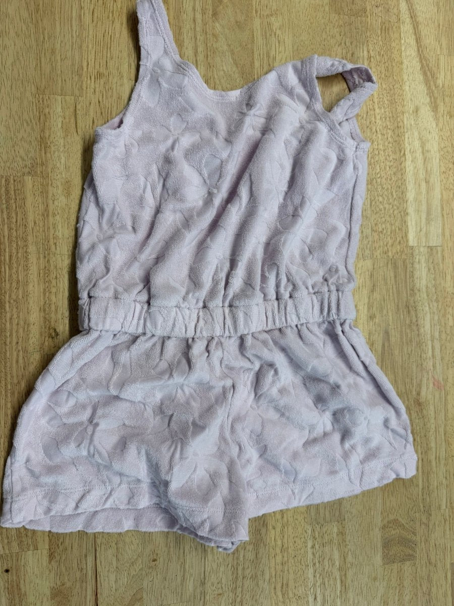 OshKosh Terry Cloth Romper – 6 | Light Purple | Tank Top Style - Nest and Sprout-Consignment