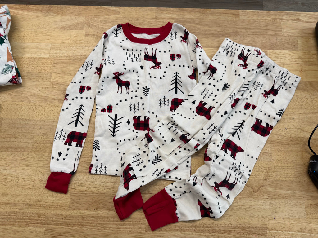 The Children's Place Christmas PJ Set – 5 | Moose Forest Print | Holiday