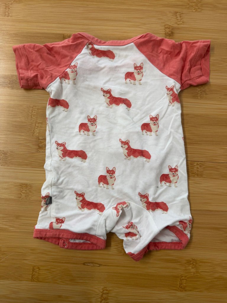 Kyte Baby Short Romper – 0–3M | Peach Dog Print - Nest and Sprout - Consignment
