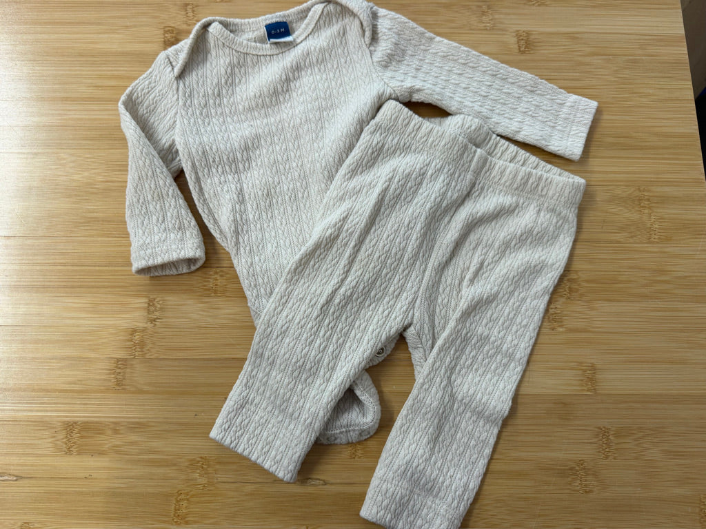 Old Navy Knit Bodysuit & Legging Set – 0–3M | play