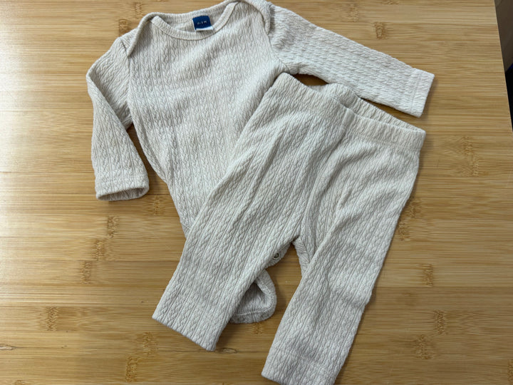 Old Navy Knit Bodysuit & Legging Set – 0–3M | play