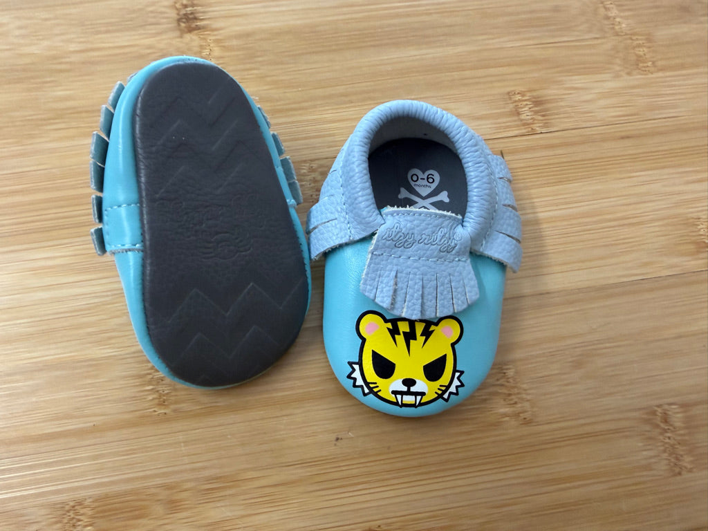 Itzy Ritzy Moccasins – 0–6M | Light Blue Fringe