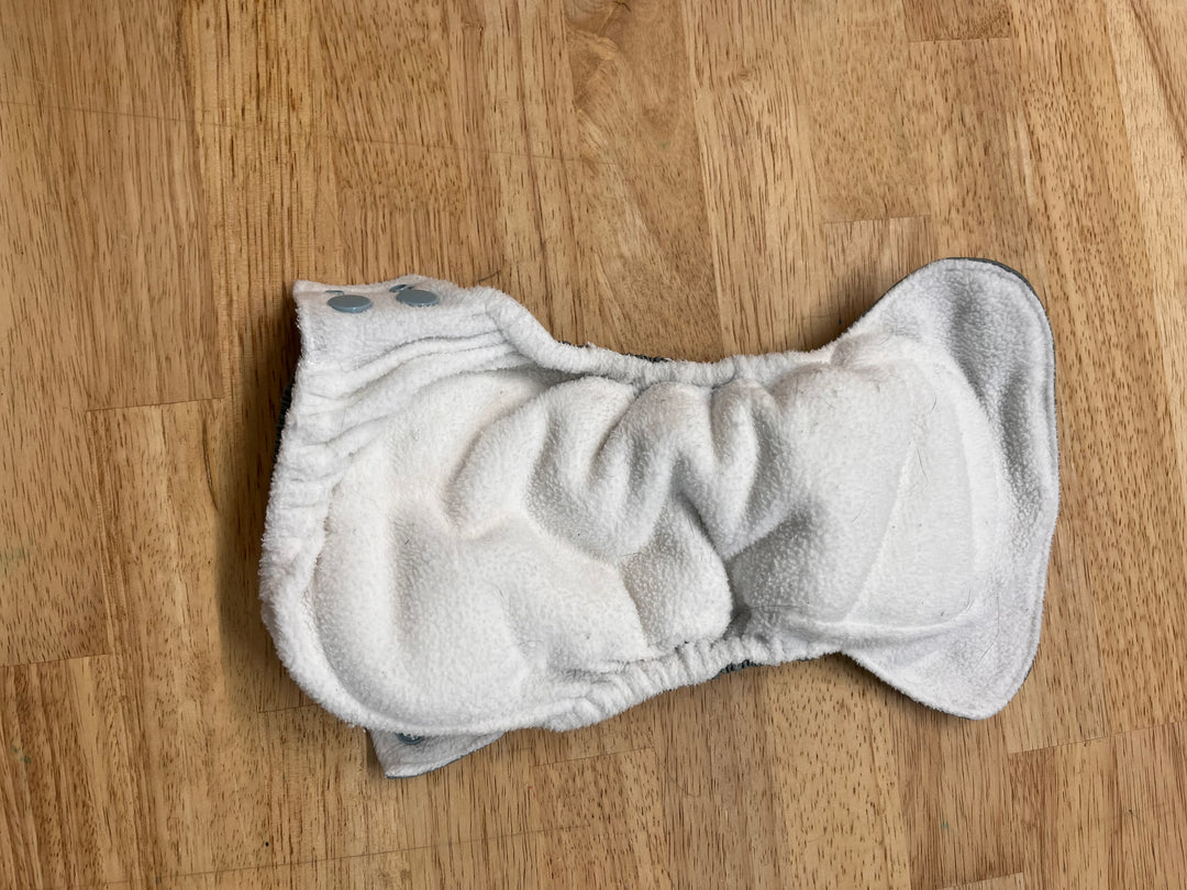 Two by Two Newborn All-in-One Diaper – Light Grey