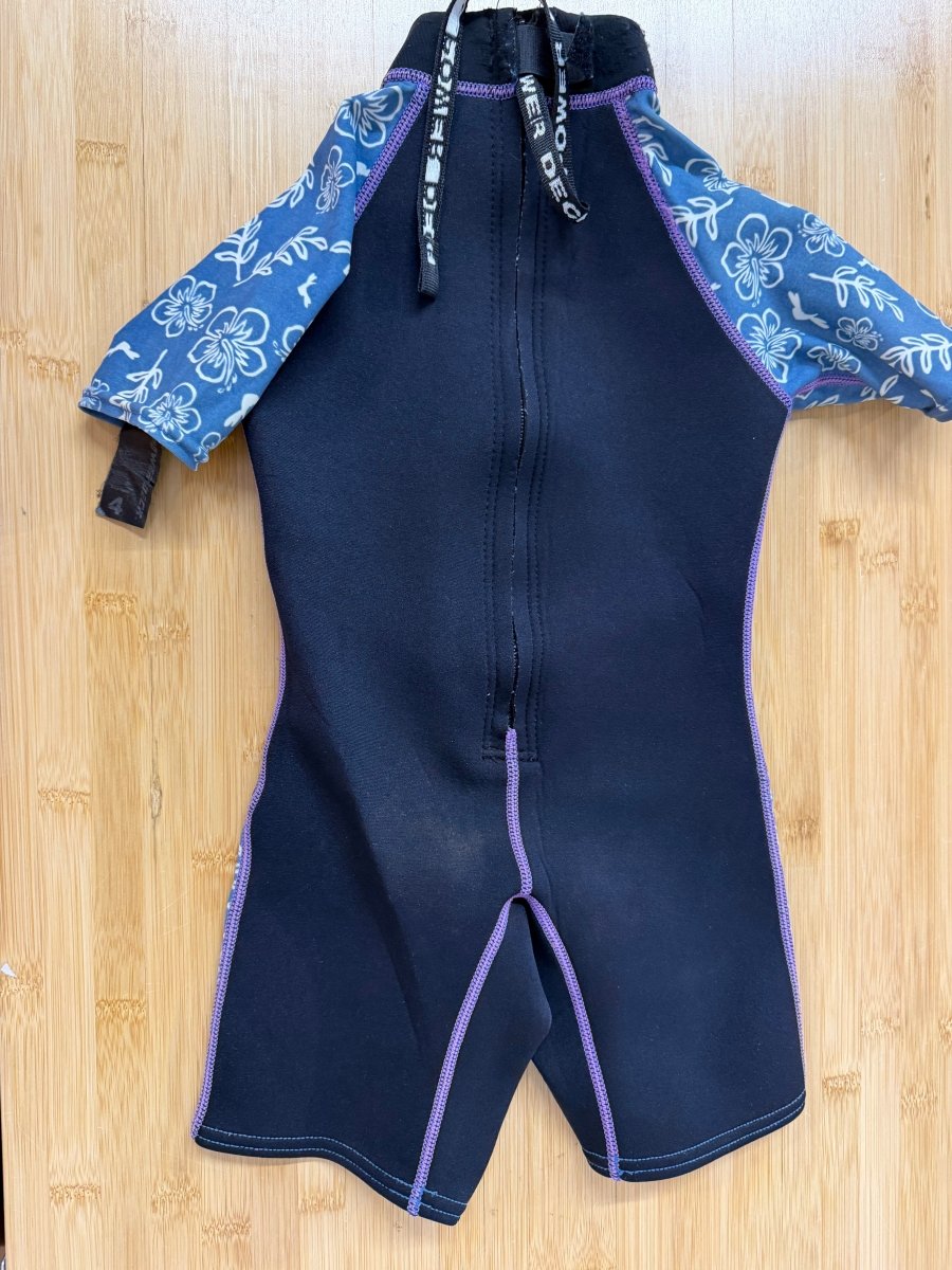 Power Deck Wetsuit – 4 | Blue Floral Print with Black Body - Nest and Sprout-Consignment