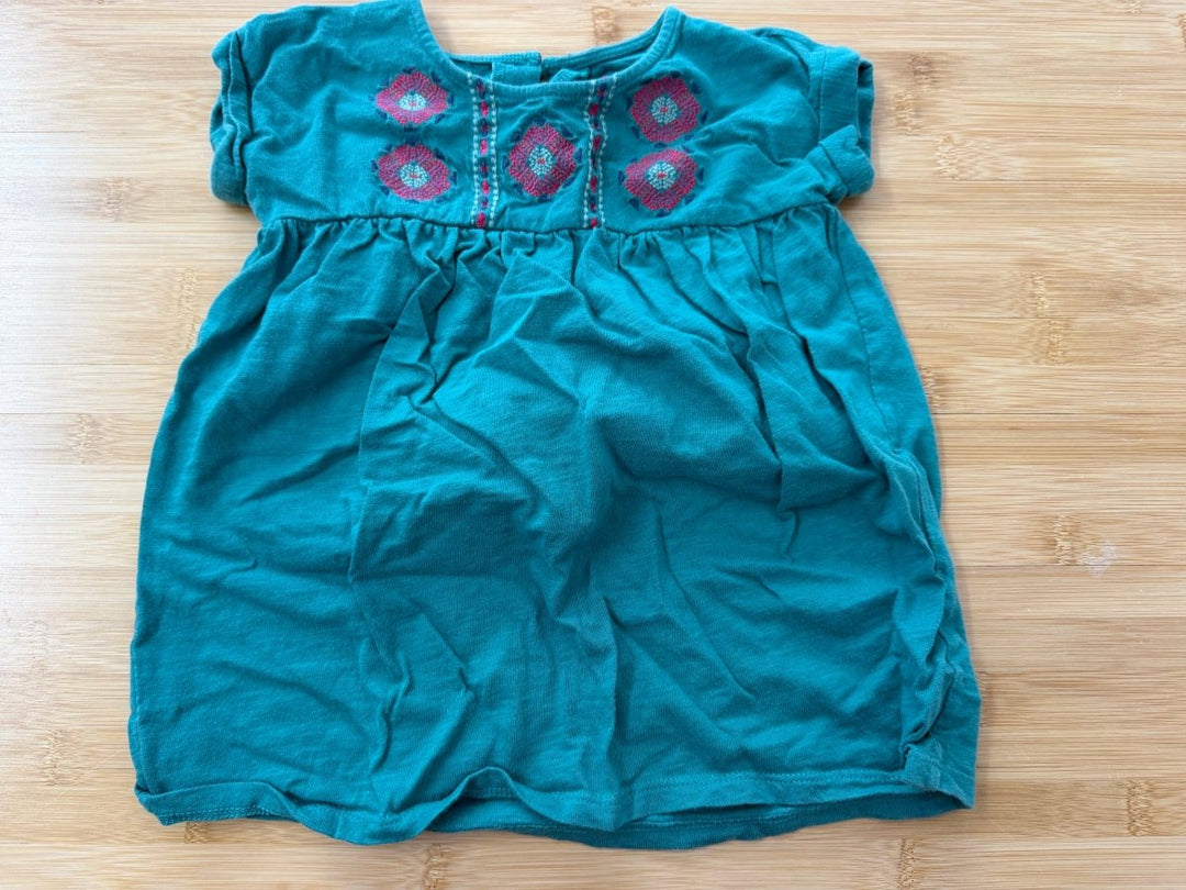 Tea Collection Shirt – 3 | Greenish Embroidered Neckline - Nest and Sprout-Consignment
