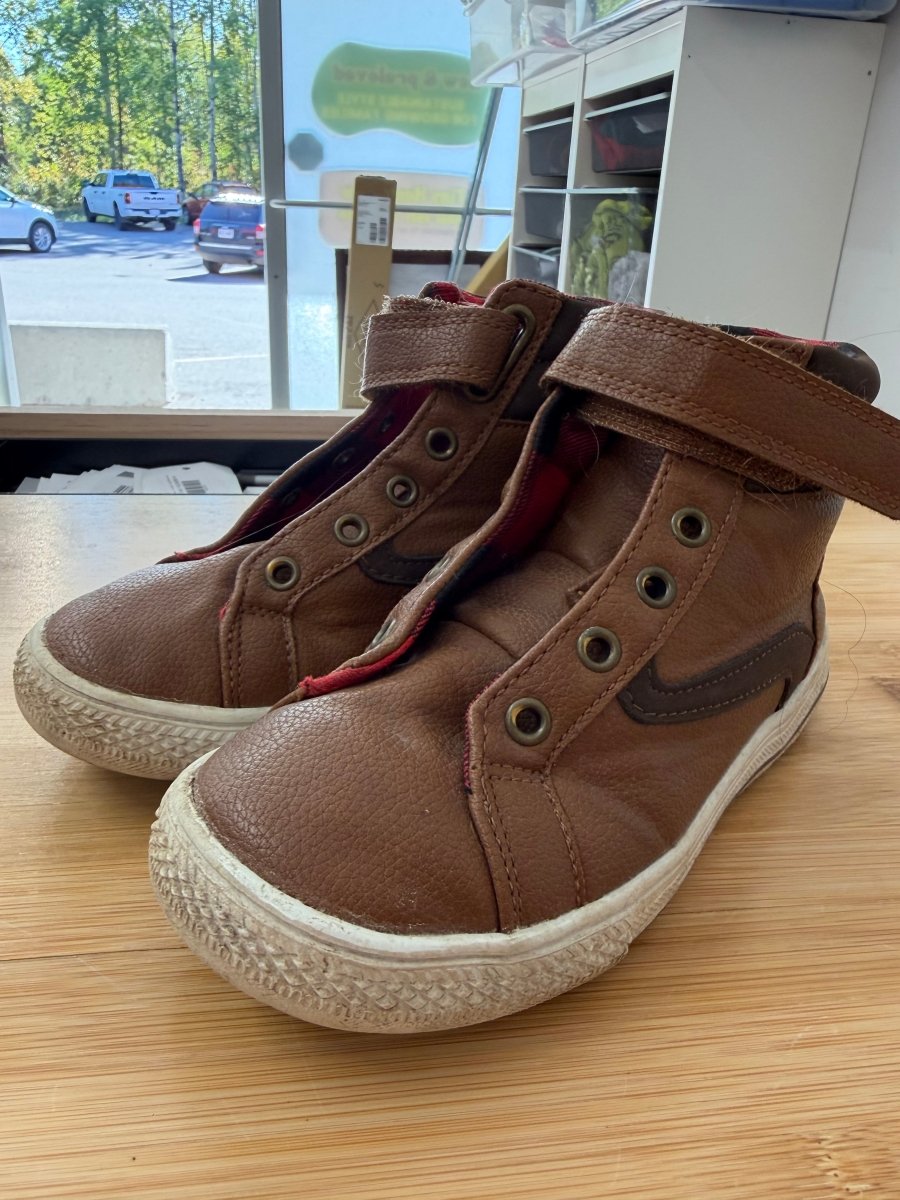 Chestnut Velcro Ankle Boot – 12 | AS-IS - Nest and Sprout-Consignment
