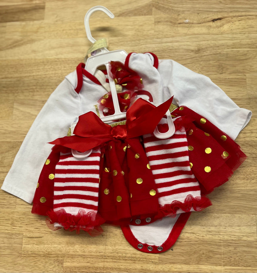 Baby Essentials 6M Santa Set