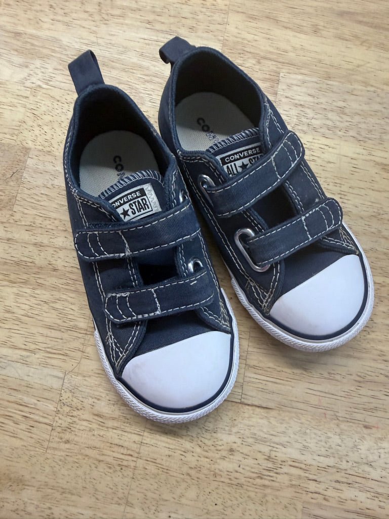 Converse Navy Velcro Sneaker – 8 - Nest and Sprout-Consignment