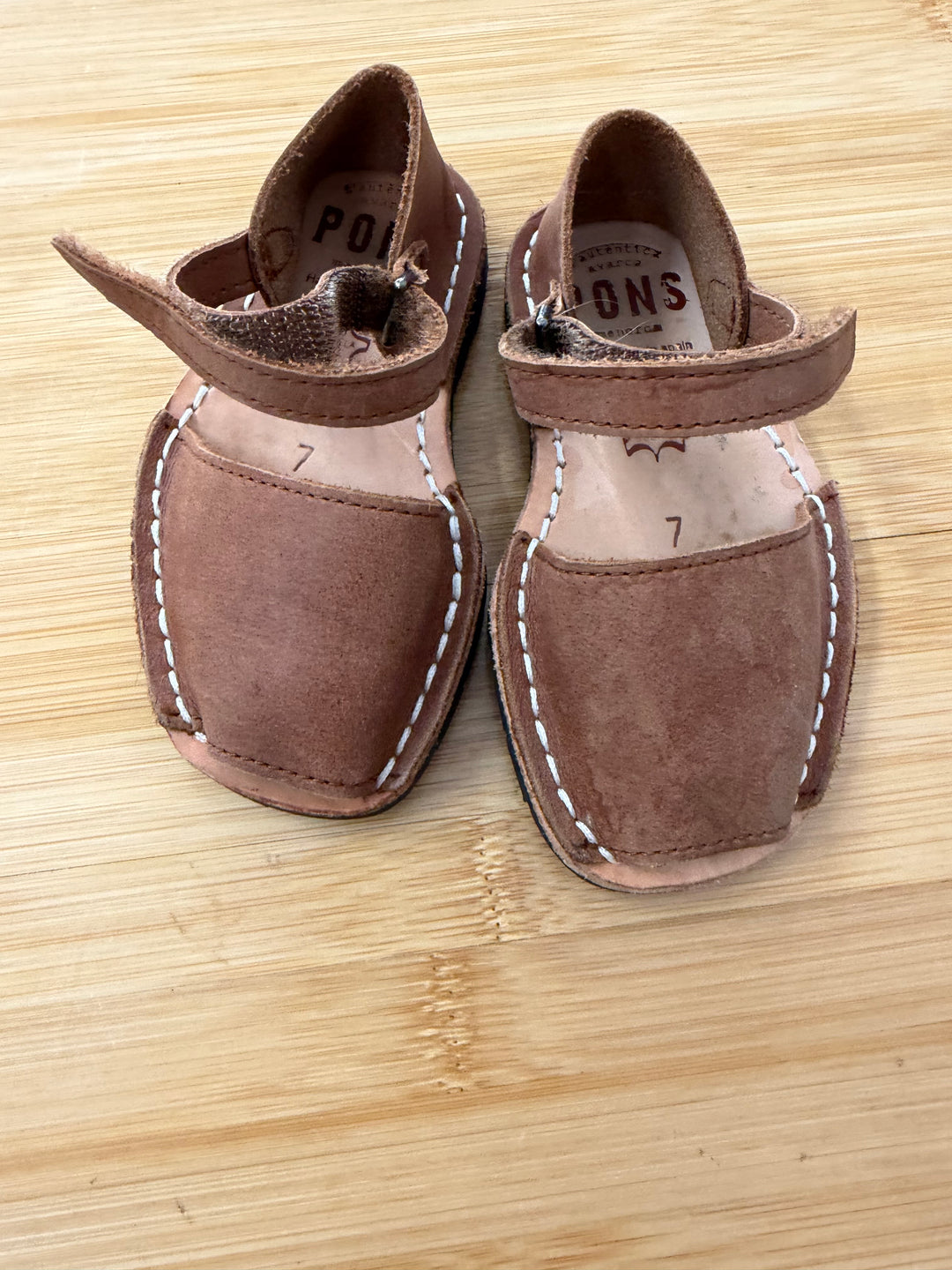 Pons Chestnut Velcro Open-Toe Sandal – 7 | Made in Spain Excellent