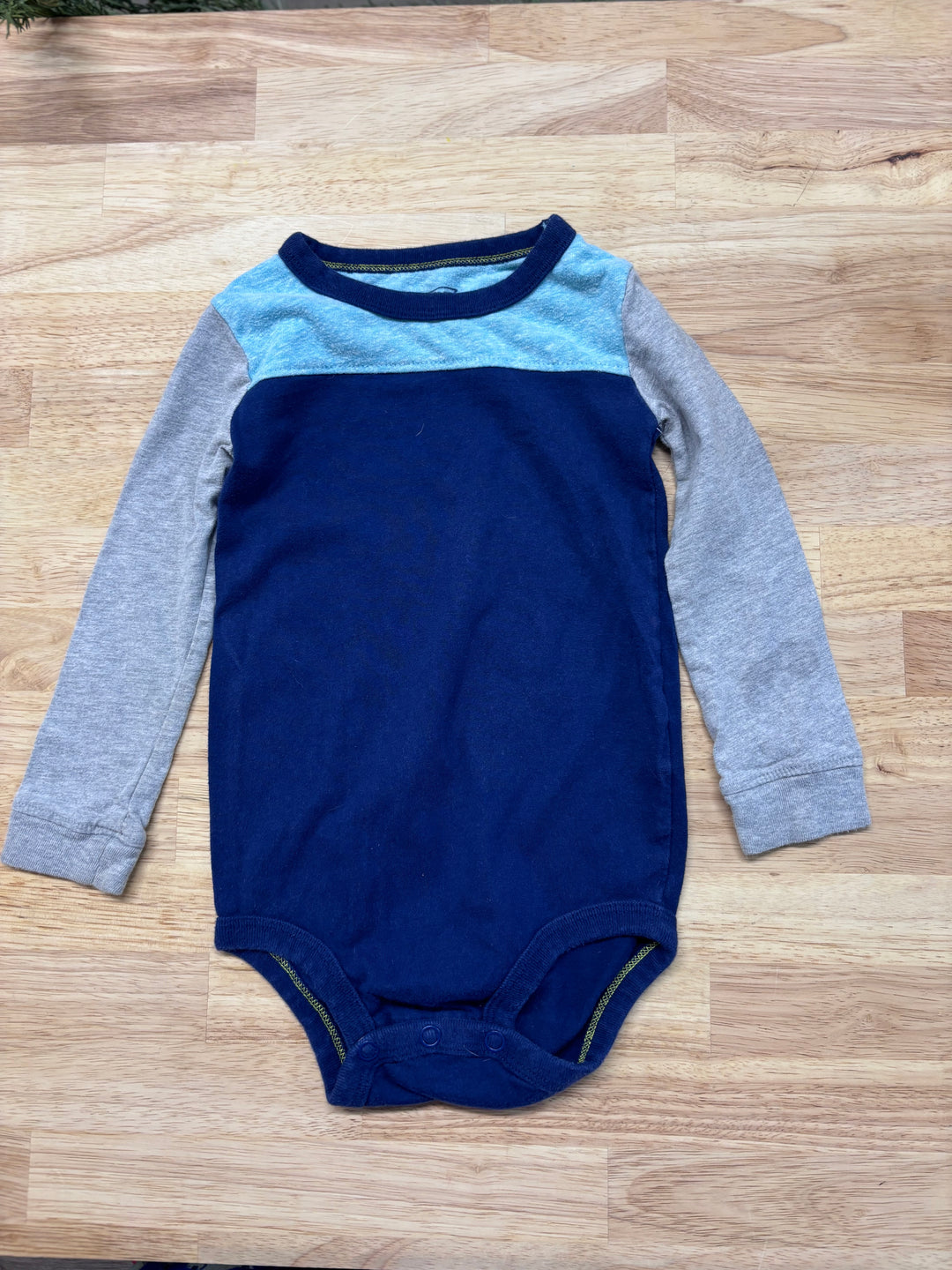 OshKosh Colorblock Bodysuit - 18 Months