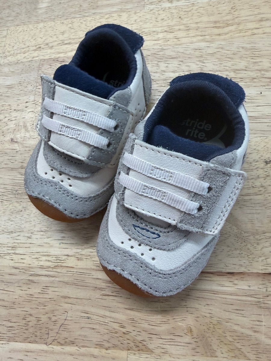 Stride Rite Soft Motion Sneaker – 3M | Excellent - Nest and Sprout-Consignment