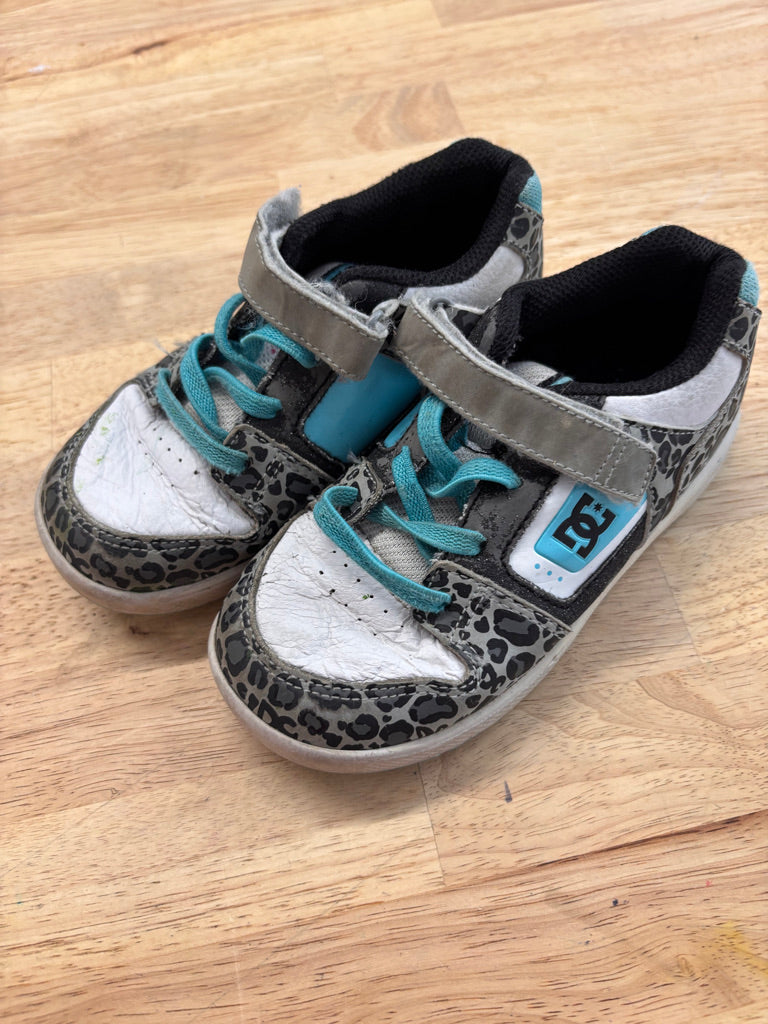 DC Shoes Size 10 Leopard Print Sneakers