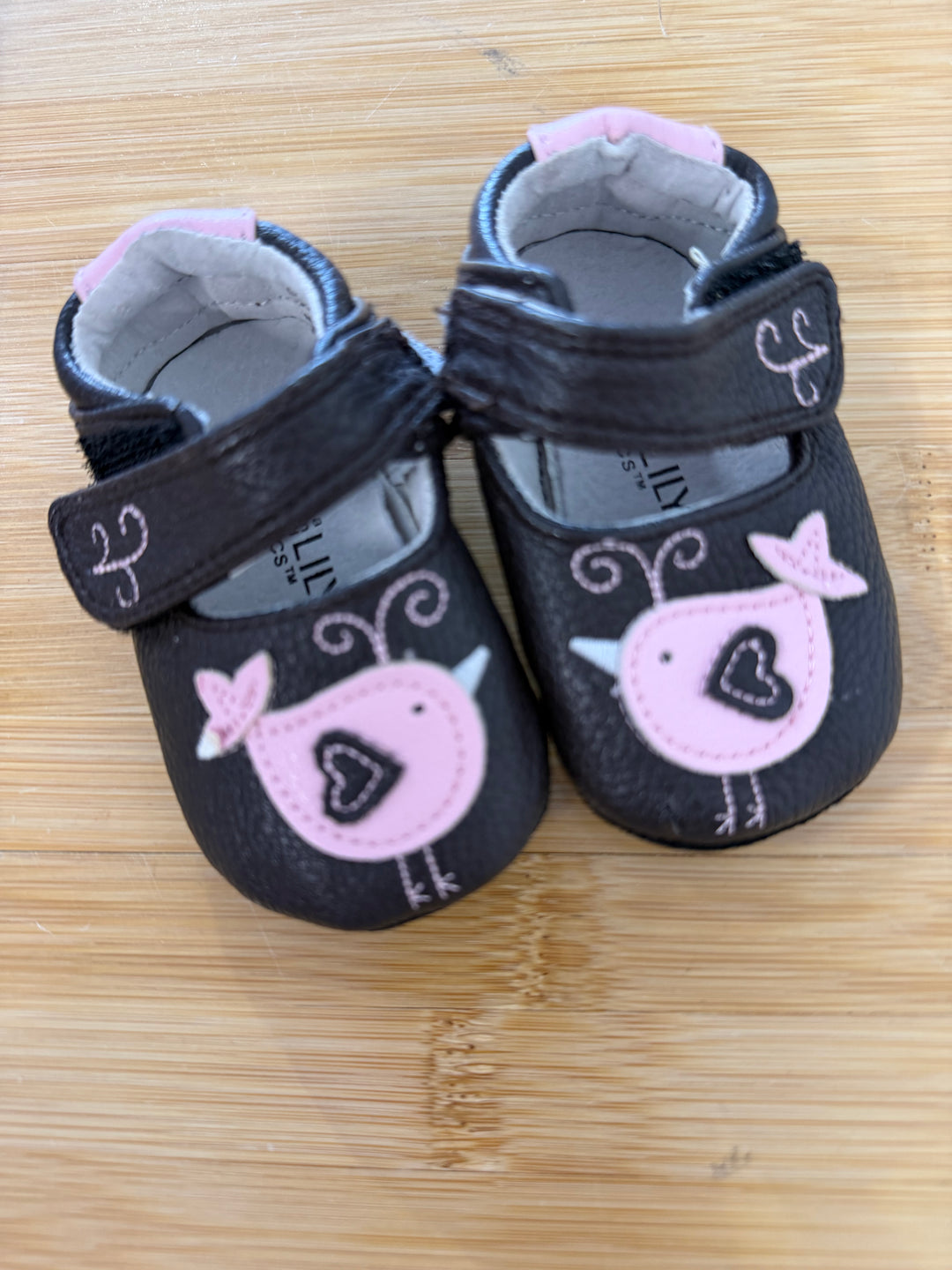 Jack & Lily Brown Bird Print Baby Slipper – 0–6M | Excellent