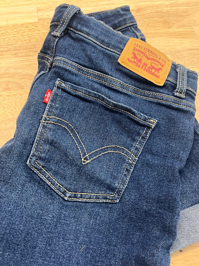 Levi’s Youth Shorts - Size 14 LIKE NEW