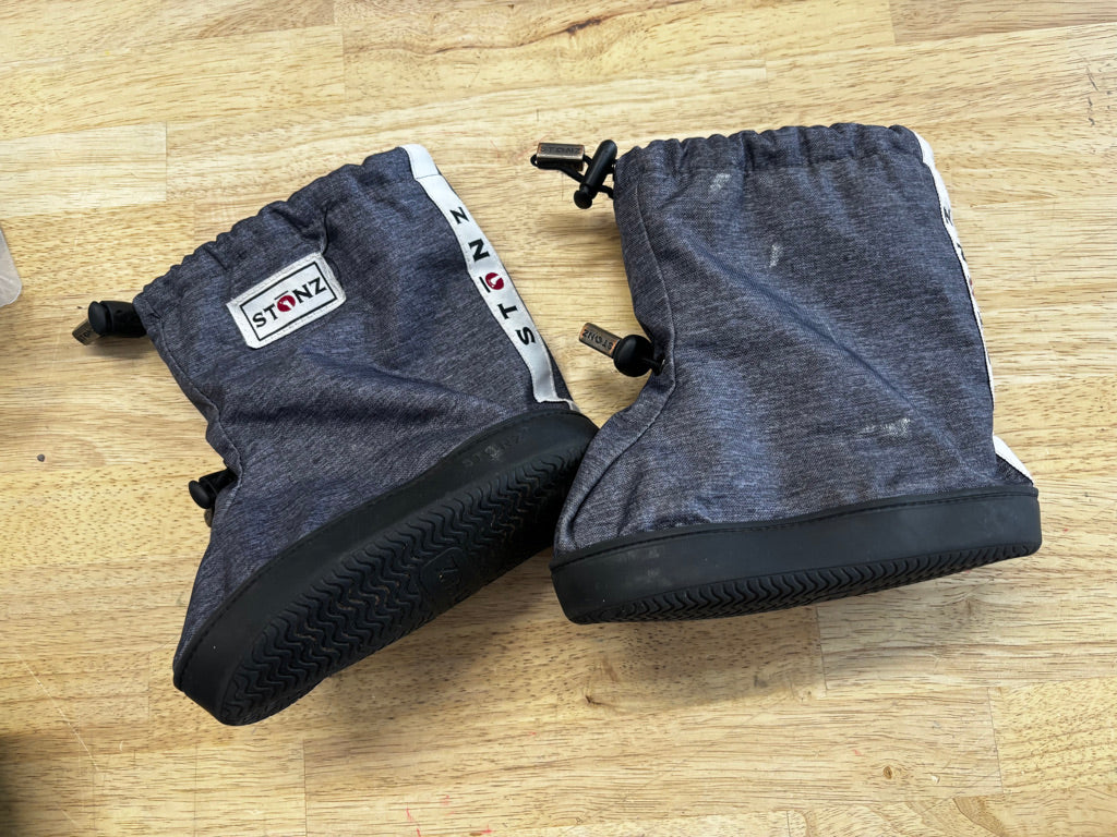 Stonz Booties Dark Grey Rubber Sole | Size XL