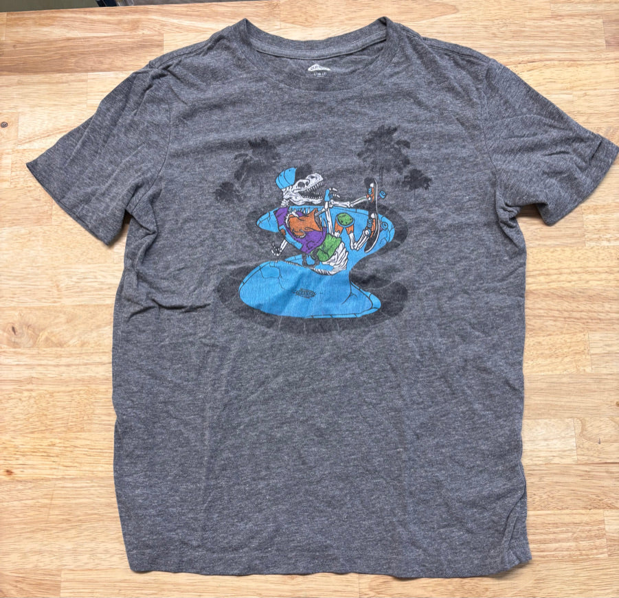 Old Navy Dinosaur Skateboard Tee – Size 10-12Y