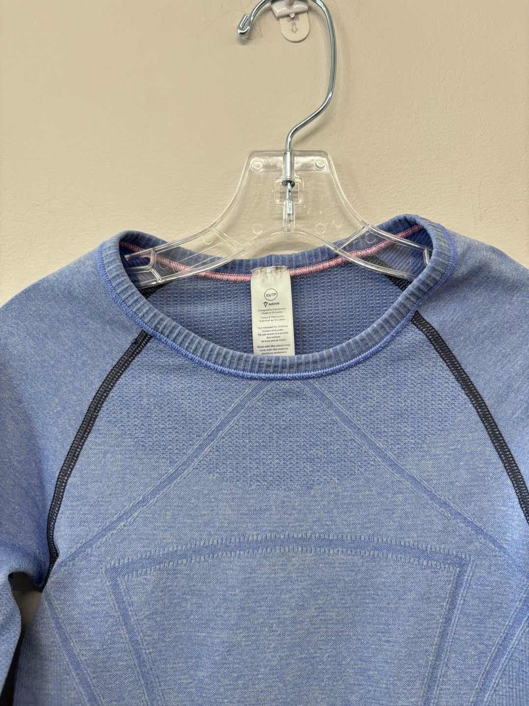 Ivivva XS Top, Blue