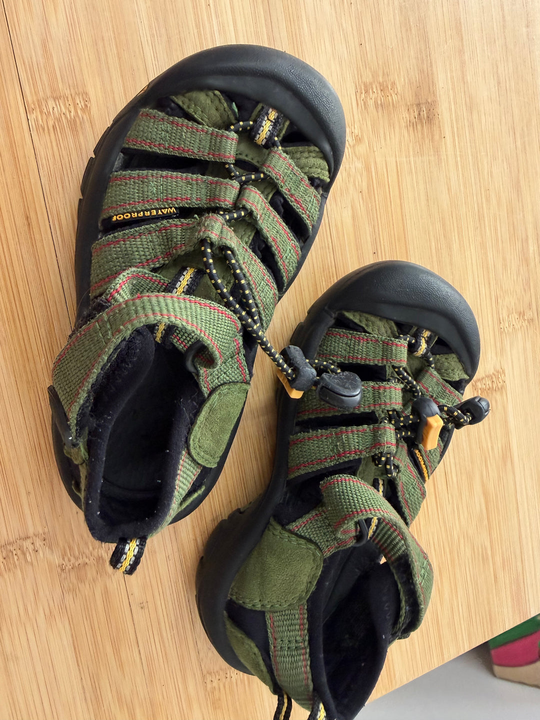 Keen Closed Toe Water Sandal – 10 | Green