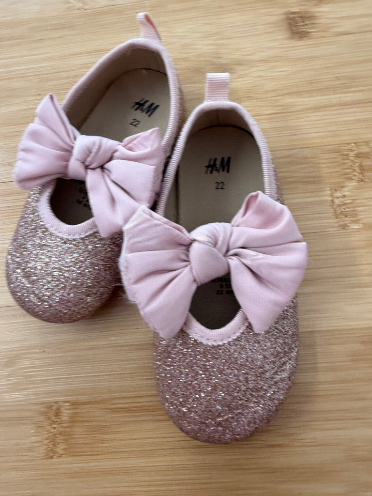 H&M Glitter Ballet Flats – EU 22 (US 6) | Pink Allover Glitter & Bow