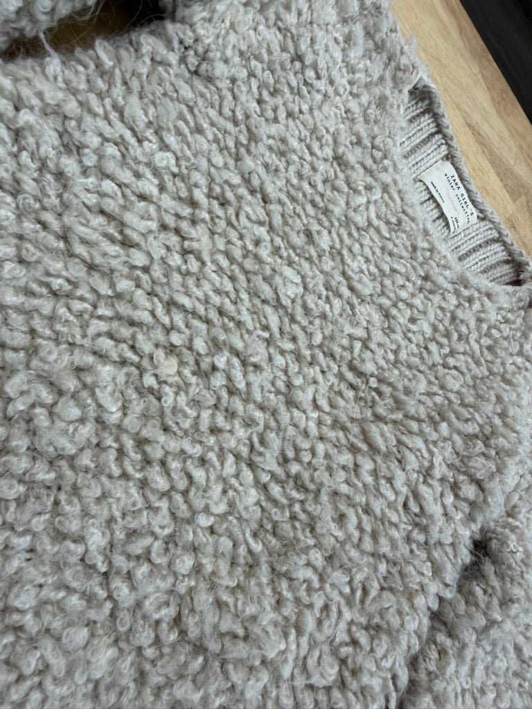 Zara Winter Knit – 4 | Beige 13% Wool Blend - Nest and Sprout-Consignment