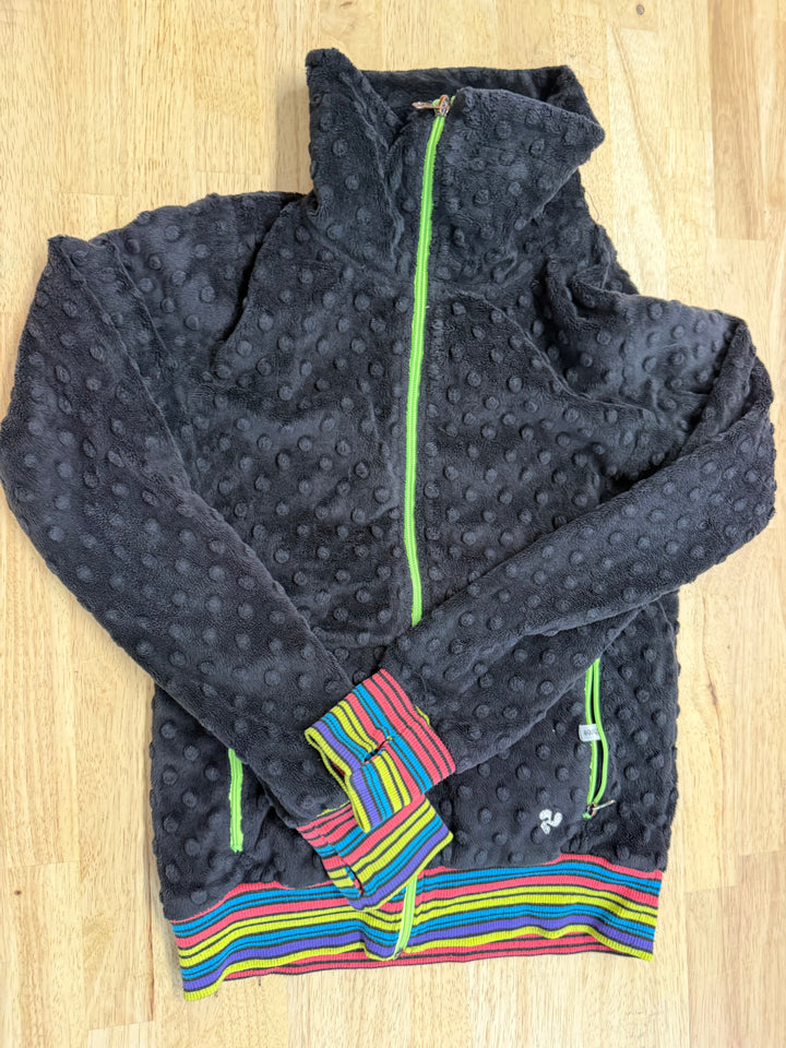 Triple Flip Minky Zip Up Hoodie – Size 3 ( 8-10Y) | Black | Neon Green Zipper
