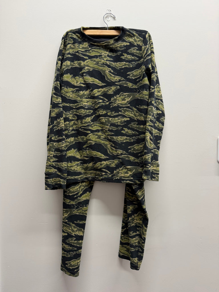 Burton Camo Fleece Base Layer – Youth XL