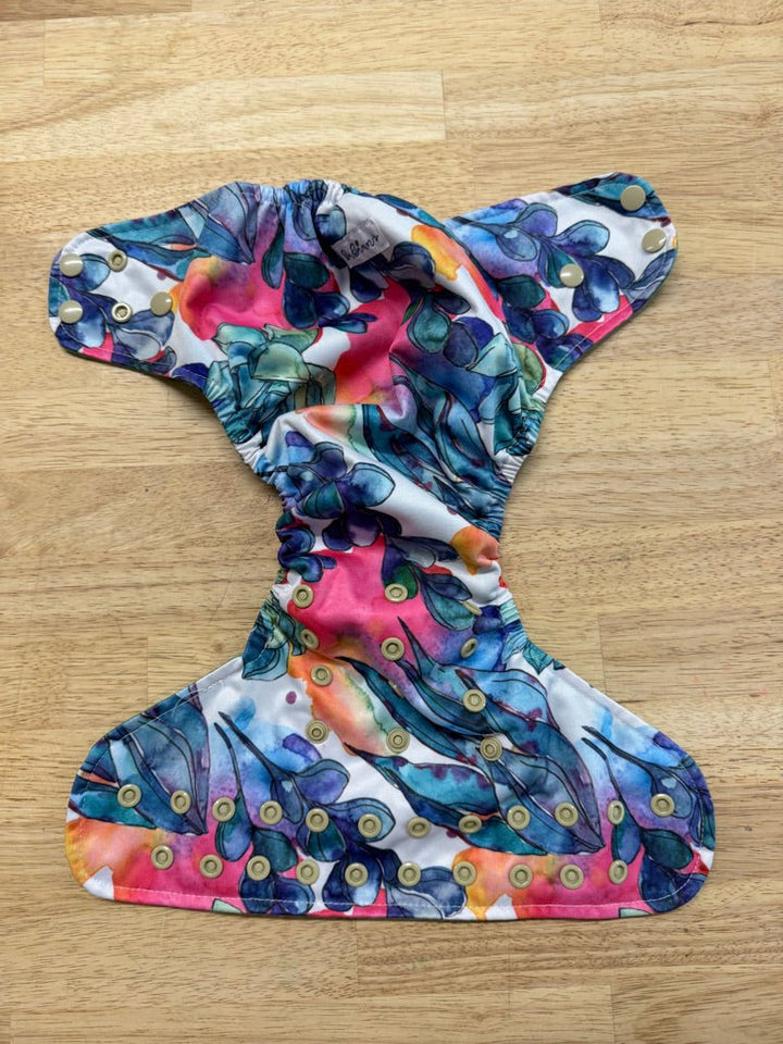 Floral Diaper Cover – One Size | Green Exterior | Play - Nest and Sprout - Consignment