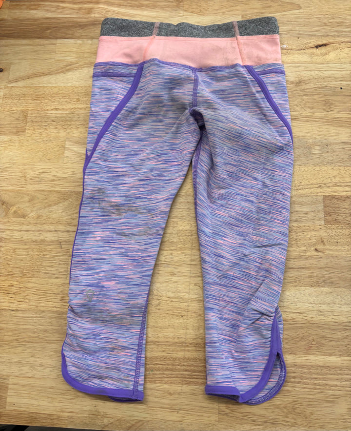 Ivivva Capris 8Y – Pink/Purple Print PLAY