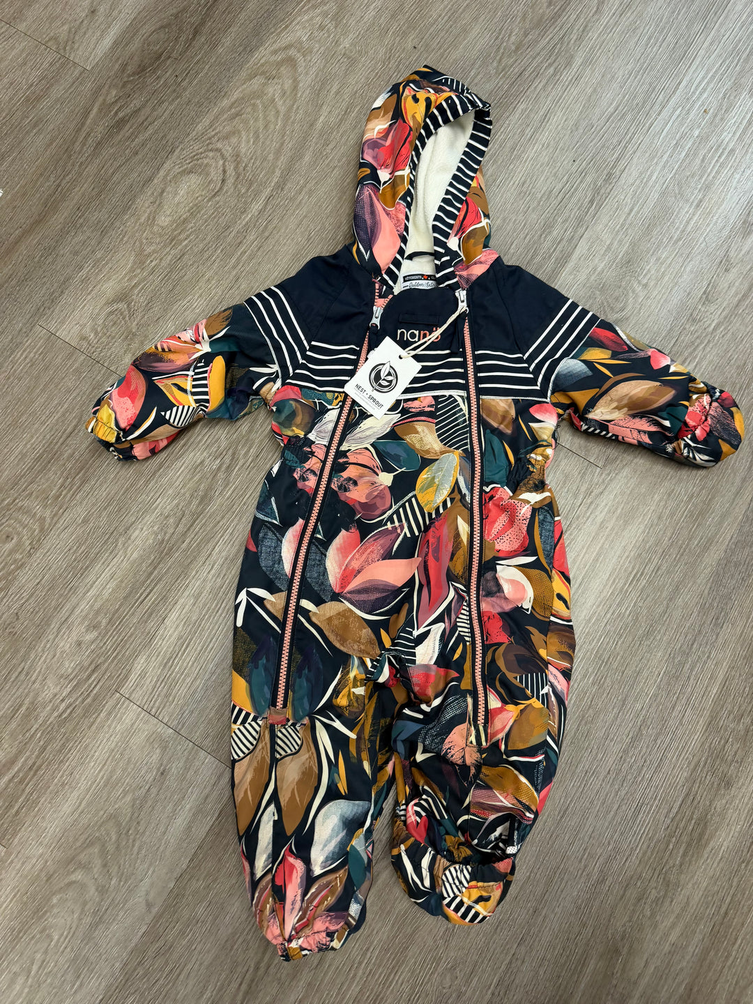 Nano Fleece-Lined Snowsuit – 12M | Black Floral Double Zipper Girl Print