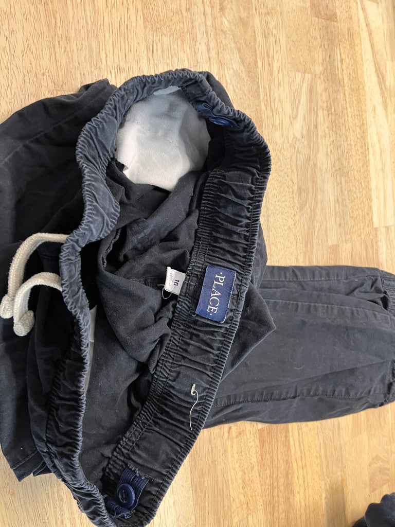 Children’s Place Pants – 16 Black