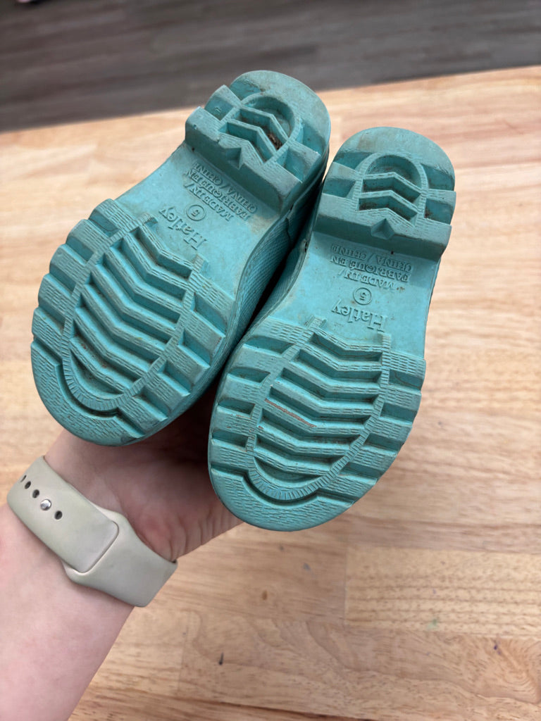 Hatley Size 5 Rain Boots (Pink Stripe, Lining Peeling)