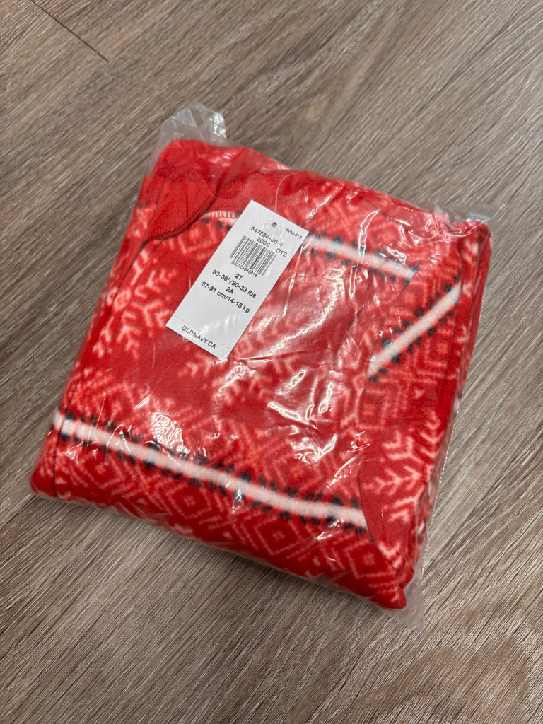 Old Navy Fleece Sleeper 2Y – Red Christmas Print (NWT)
