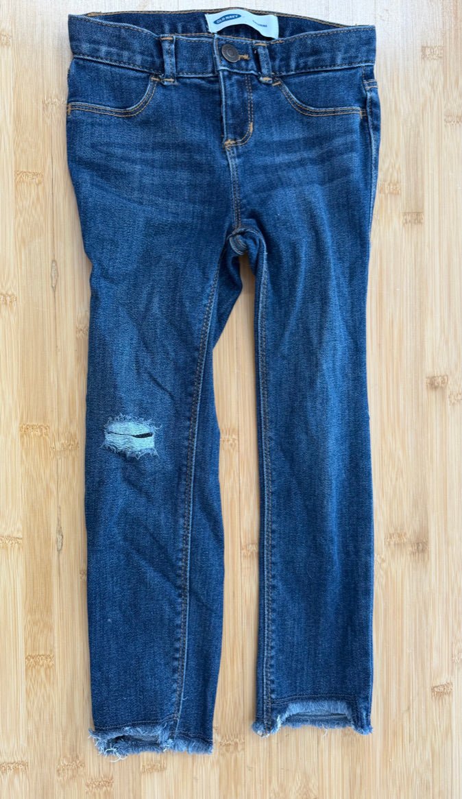 Old Navy Ballerina Distressed Raw Edge Jeans – 5 - Nest and Sprout-Consignment