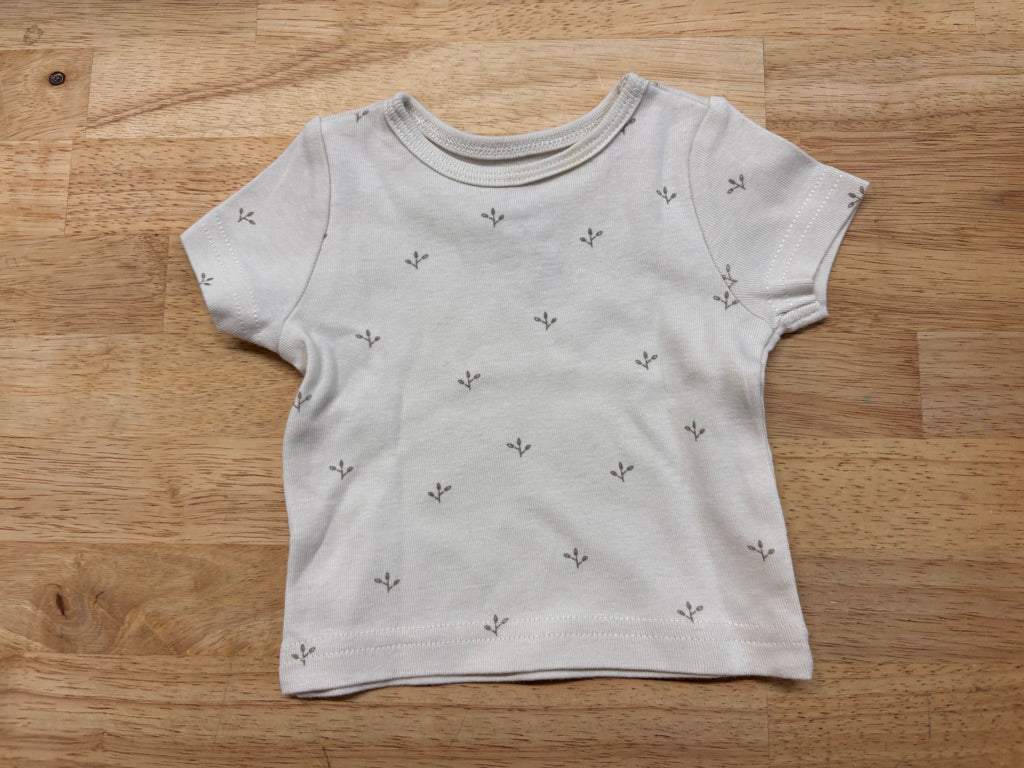 Little Planet by Carter’s Top – Size NB Cream