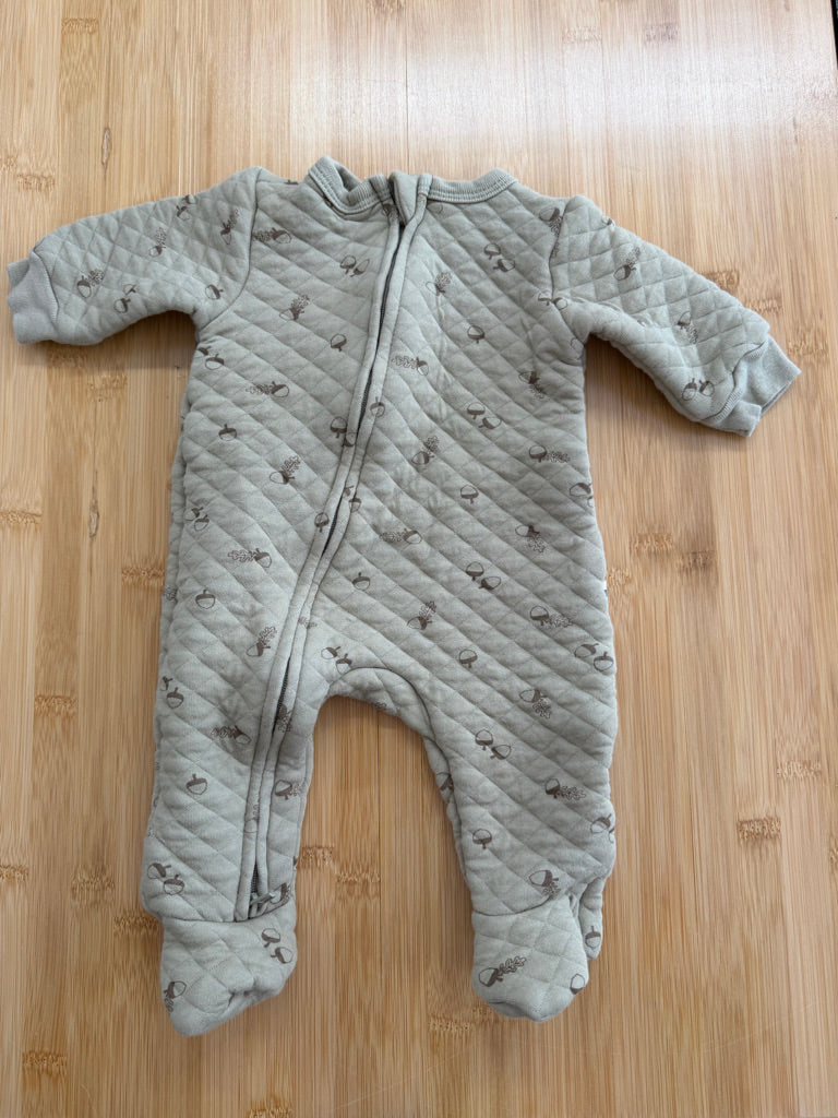 Rabbit & Bear Footed Sleeper – 0-3M | Sage Green Acorn Quilted Two-Way Zip