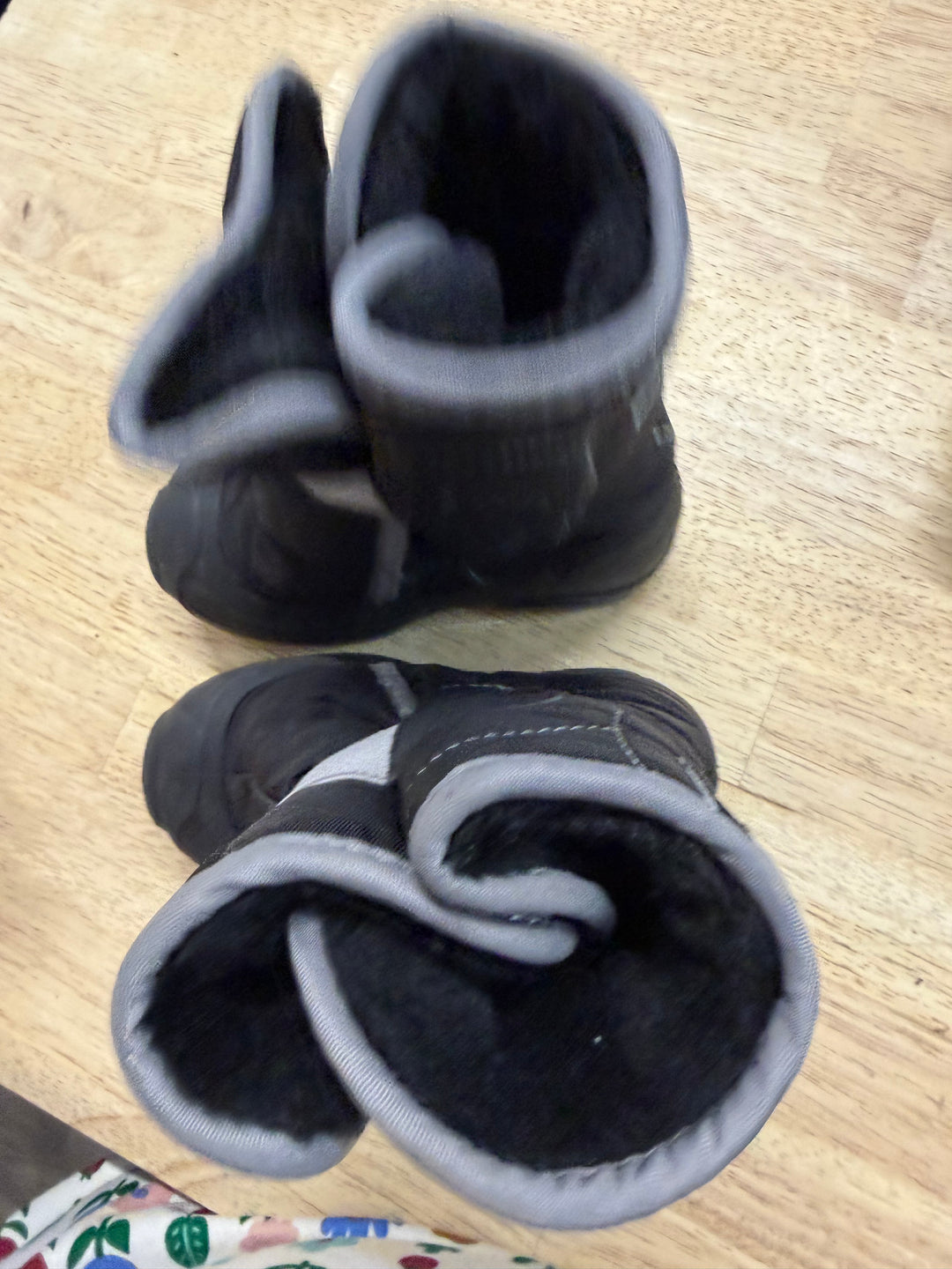 Kamik Winter Boots – 7 | Black | Velcro