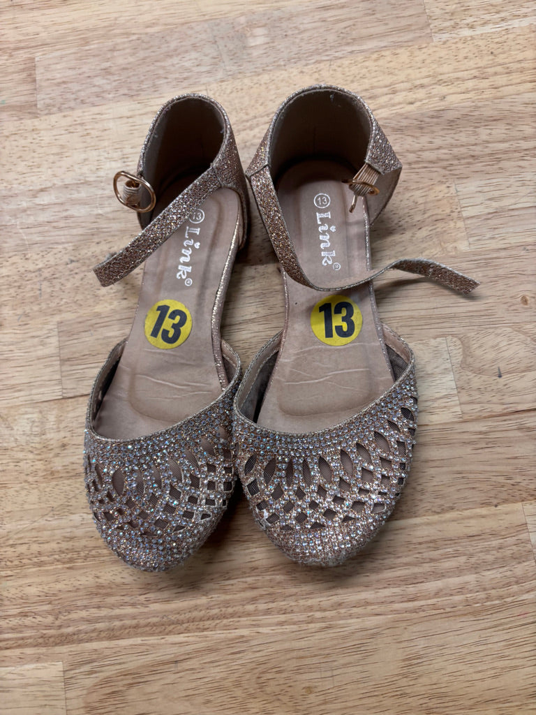 Link Sparkle Sandals – Size 13