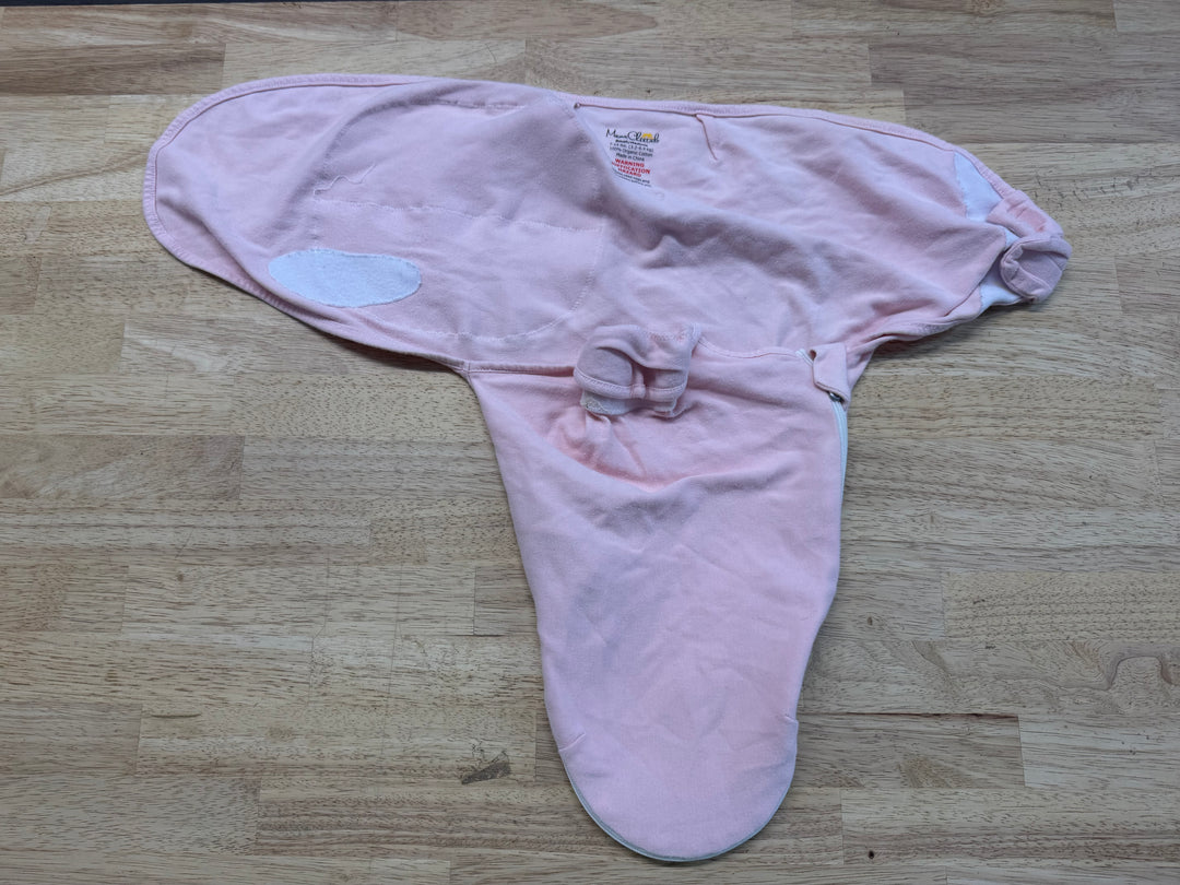 Mama Cheetah Velcro Swaddle Sleep Sack – 7–14 lbs | Light Pink Organic Cotton Zip