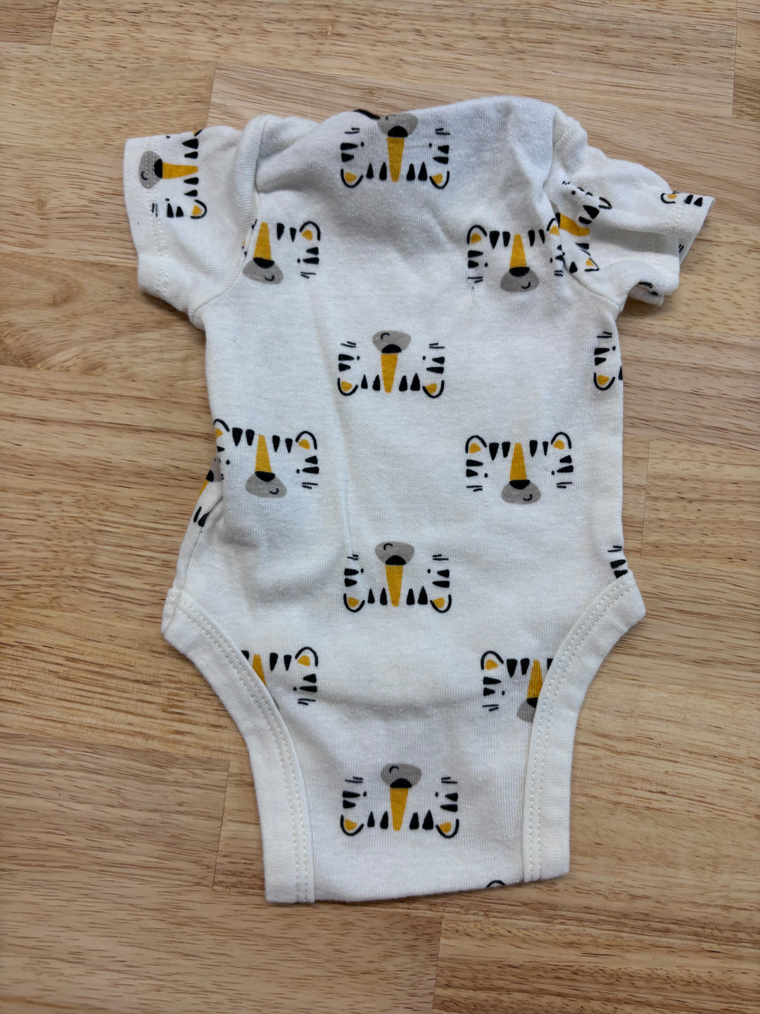 Onesies, Premie Size Lion