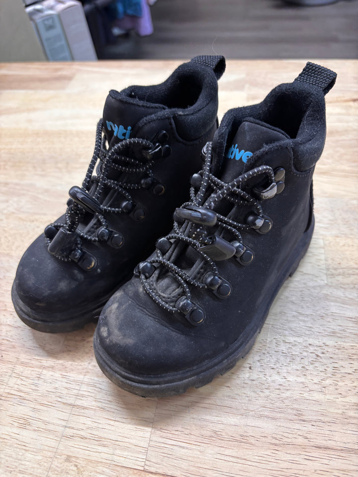 Native Ankle Boots – Size 9 Black