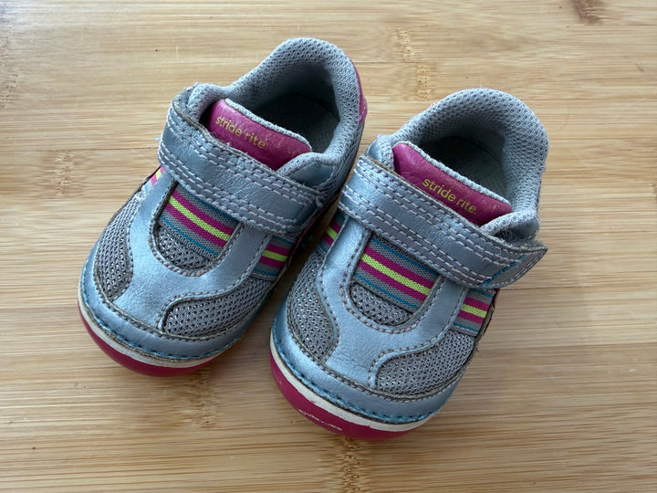 Stride Rite Early Walker Sneakers – 3W | Silver and Burgundy