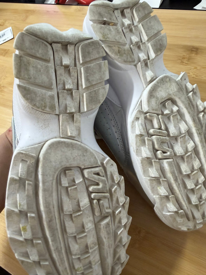 Fila Silver Sparkle Sneakers – EU 38.5 | Tie Laces Minimal Wear
