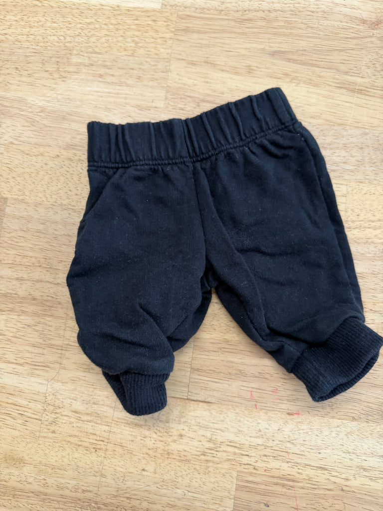 Carter’s Black Joggers | Size NB